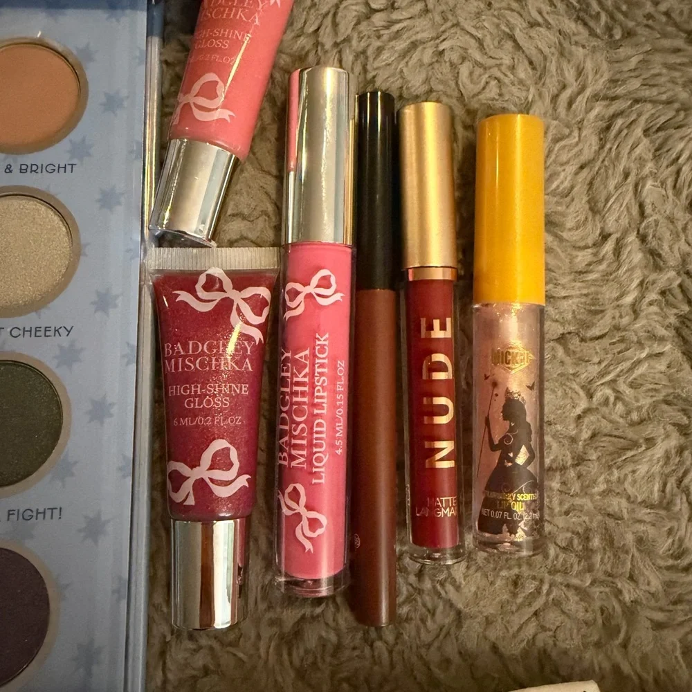 LUXURY Women’s Makeup BUNDLE -Resellers welcome SEE EDIT - Picture 7 of 10